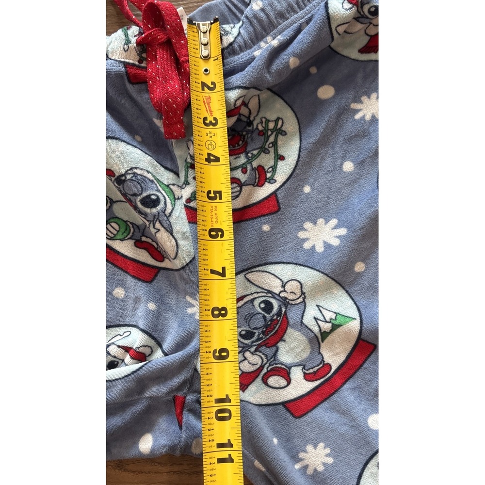 Disney Stitch Christmas Snowglobe Pajama Pants Sz XL Soft Snow Lights Hat Happy - Picture 7 of 10